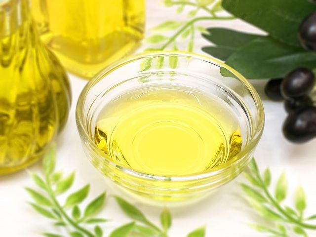オリーブオイル イメージ