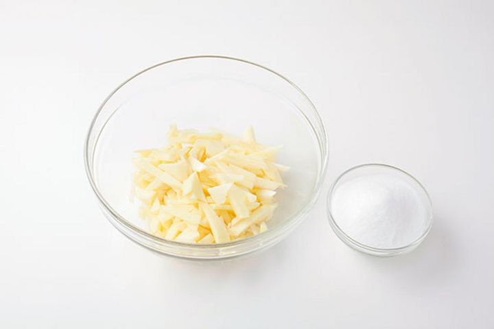 保存性はないけれど、とろりとしたりんごジャムらしい食感に。