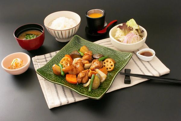 カンボジアに「大戸屋ごはん処 イオンモールセンソックシティ店」がオープン！