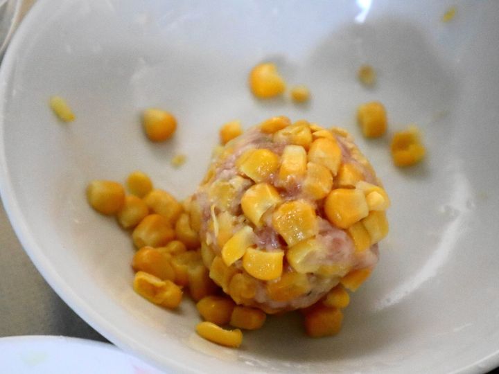 レンチンで完了！ 4色ハロウィン焼売