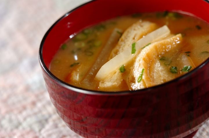 大根と油揚げのみそ汁
