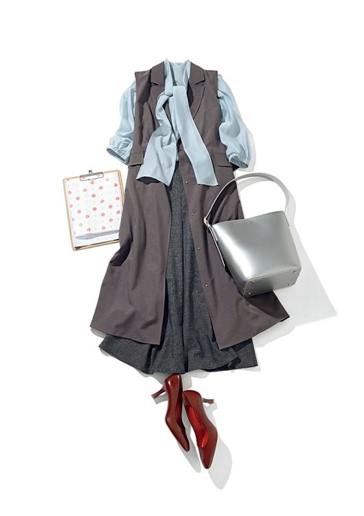 着回し力の高いロングジレの通勤コーデ