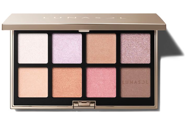 アイカラーレーション スペシャルエディション ￥11,000（11月7日より限定発売）