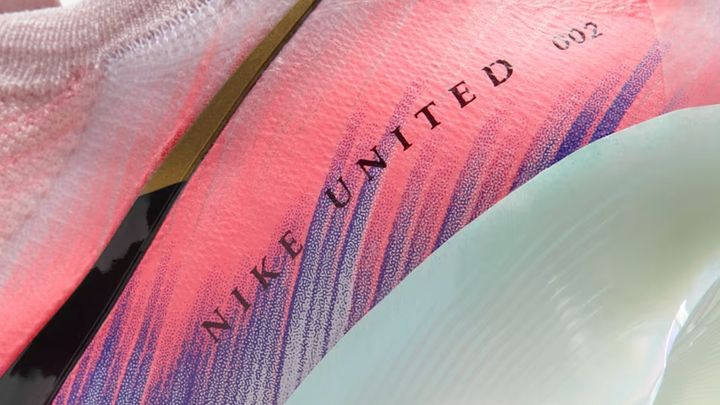 NIKEの女性向けサッカースパイクコレクション「ユナイテッドパック」に新作“002”が登場！本日発売