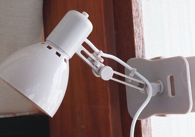 ダイソーの可愛いクリップ付 USBライト