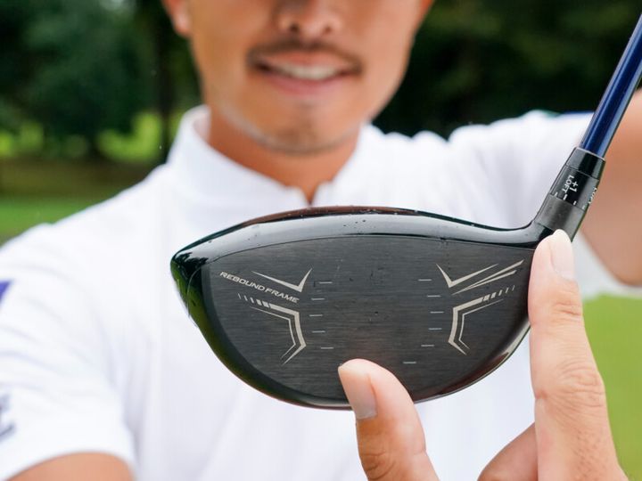 ドライバーで真っすぐ飛ばすポイントは「左腕」にあり