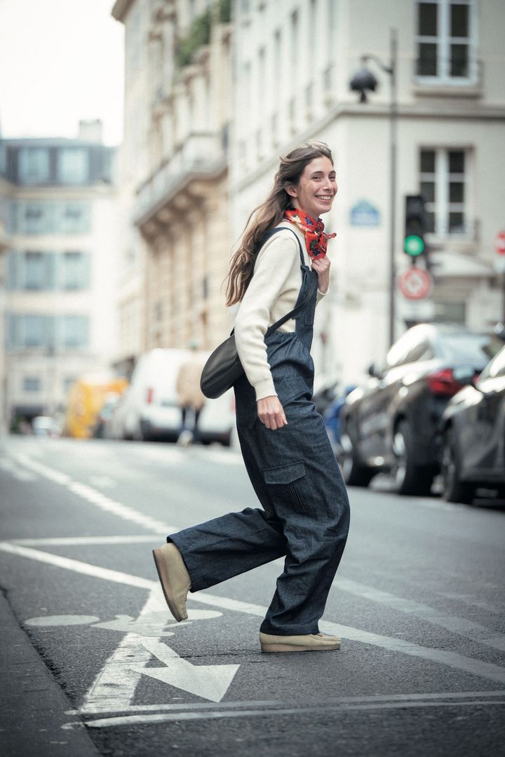 タイムレスな味わいがある新旧フレンチブランドを、トリコロールにそろえた流石の着こなし