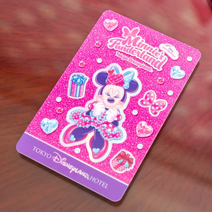 スペシャルルーム限定のミニーマウスの魅力が詰まったオリジナルグッズ カードキー