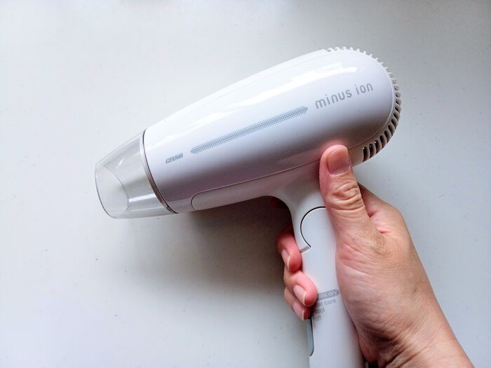 水を弾きにくくなった傘を「復活」させる方法。家にあるモノで簡単によみがえりますよ♪