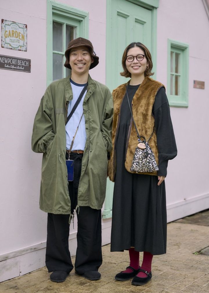 コーデの仕上げはメガネ・バッグ・アクセサリーで”自分らしさ”をプラスして【ファッジウィークエンド ファッションスナップ】