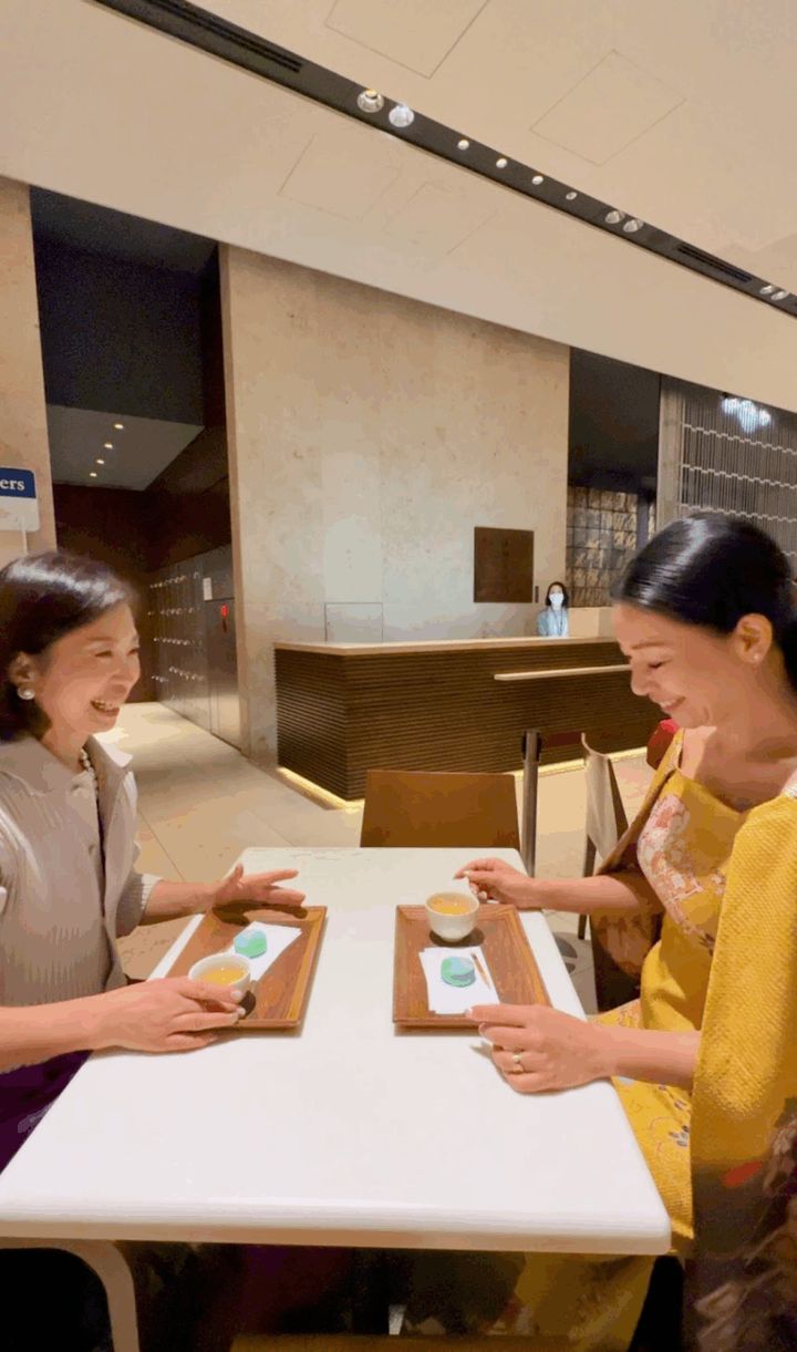 「Cafe 椿」にて