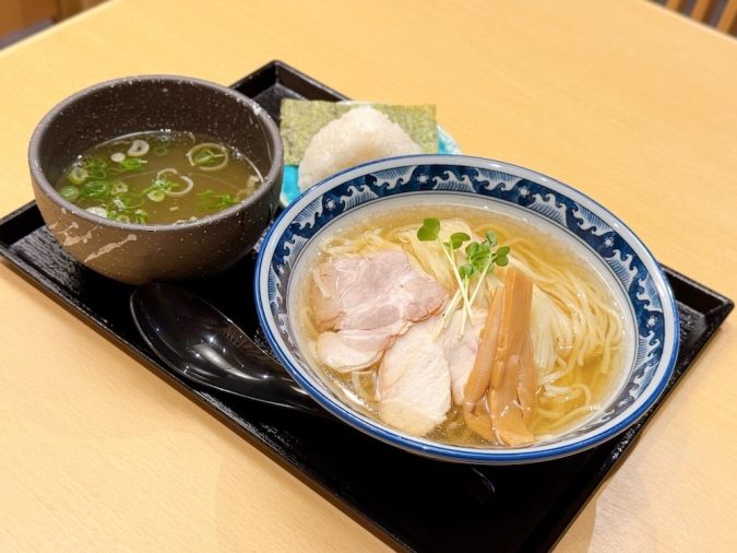 博多非豚骨 なお人 のどぐろつけ麺