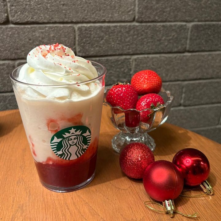 ストロベリー＆ジョイフルメドレー ティー フラペチーノ®