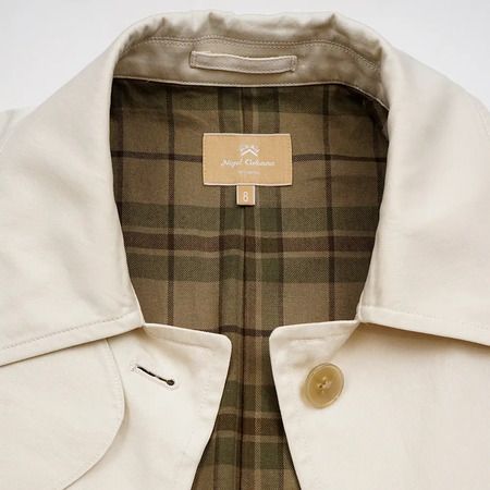 Nigel Cabourn WOMANから、福岡店・オンラインストア限定「EXCLUSIVE MAC COAT」登場