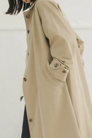 Nigel Cabourn WOMANから、福岡店・オンラインストア限定「EXCLUSIVE MAC COAT」登場