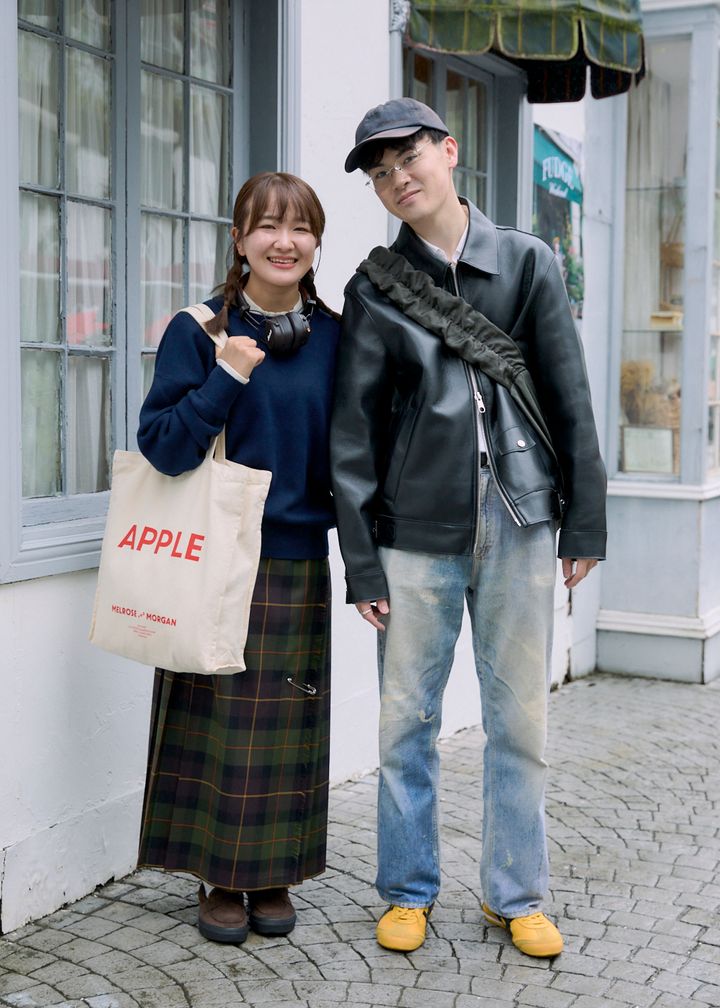 ジャケットでカジュアルを引き締めて“きちんと感”をプラス【ファッジウィークエンド ファッションスナップ】