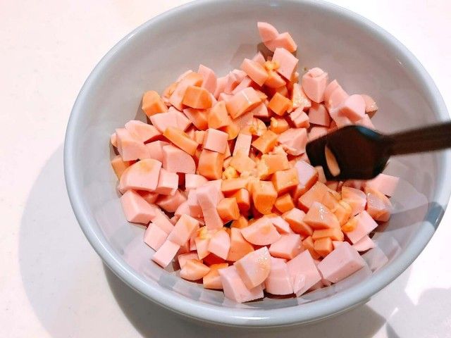 ギョニソユッケ