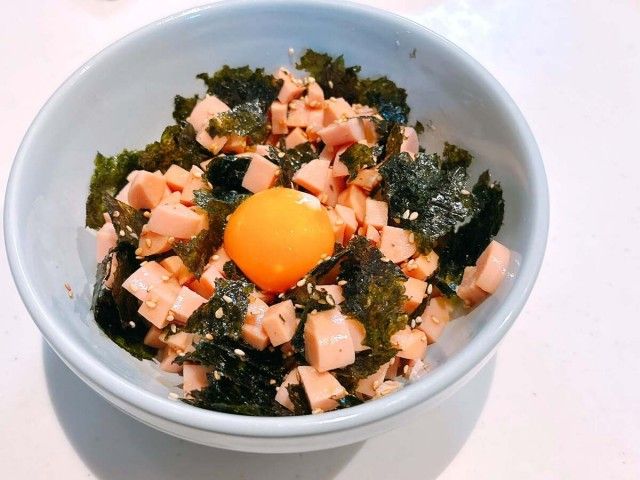 ギョニソユッケ