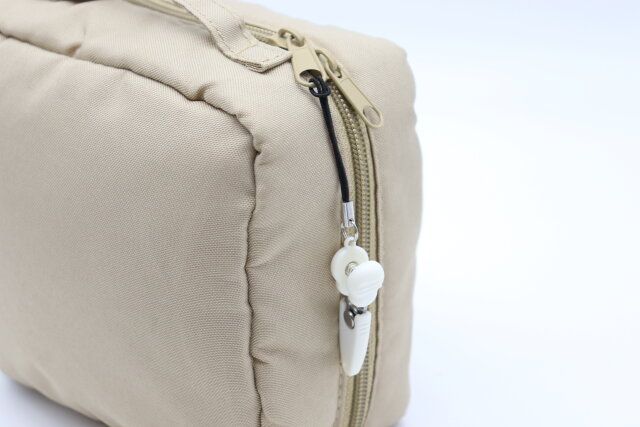 キャンドゥ ストラップ付超ミニハサミ 使用例 ストラップ