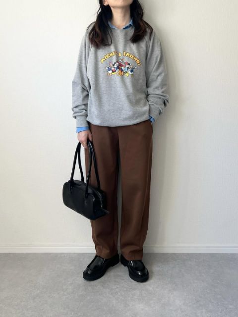 UNIQLOのドライスウェットカーブパンツのコーデ