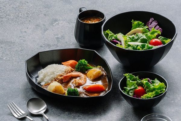 美濃焼ブランド「KYOTOH」のマグカップとカレー皿の新セット登場！CAMPFIREで先行販売