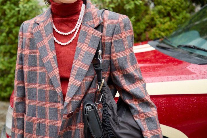 古着をおしゃれに着こなすコツは？自分の似合うサイズ感や色味を吟味して【ファッジウィークエンド ファッションスナップ】