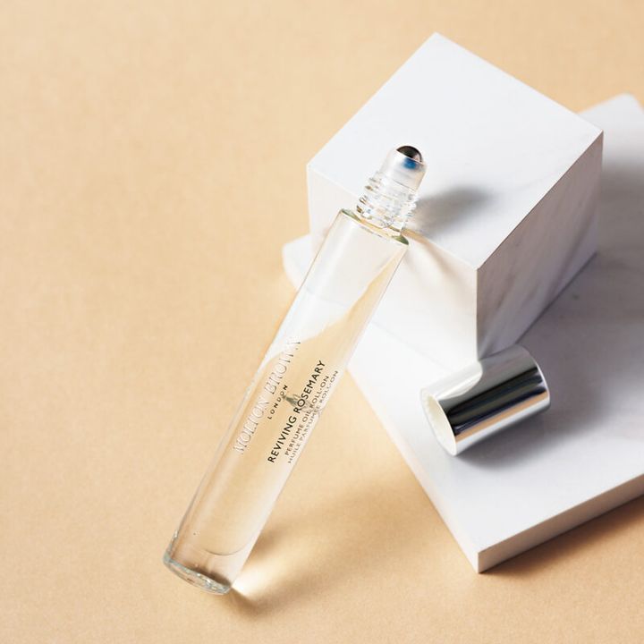モルトンブラウン リヴァイヴィング ローズマリー オイルコロン 10mL ¥3,850／モルトンブラウン