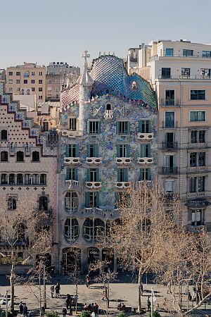 ガウディ建築「カサ・バトリョ」に現代アート専用ギャラリー誕生。2026年1月一般公開