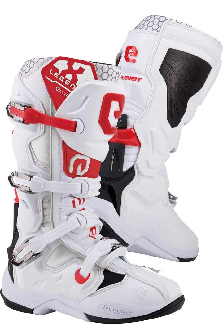 【Eleveit XレジェンドEVO オフロードブーツ】プロテクション性と軽さを両立【編集スタッフが本気で試す！みんなのテスト】