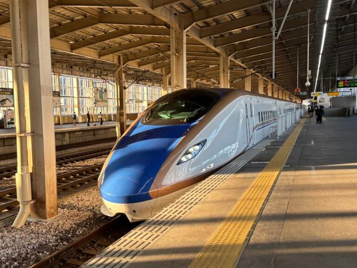 新潟県魚沼市 上越新幹線 浦佐駅