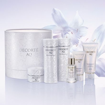 コスメデコルテ AQ ブライト ラディアンス コフレ Ⅱ