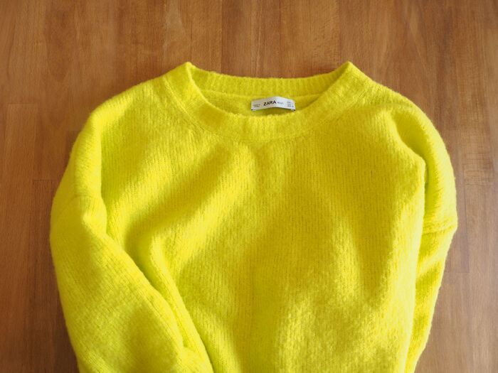 伸びた袖口が復活！お気に入りのセーターをよみがえらせるカンタン裏ワザ♪