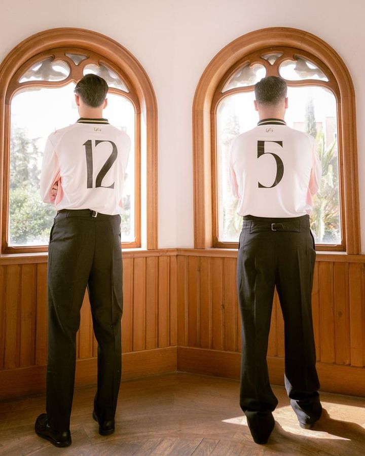 イタリアの「島クラブ」が美しき記念ユニフォームを発表！セリエA“最強時代”を彷彿デザイン