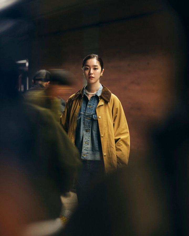 FREAK'S STORE（フリークスストア）による、俳優・笠松将と唐田えりかによる、「Barbour For FREAK'S STORE」のショートムービー『Where is my Barbour』が公開された。Barbourのジャケットをキーアイテムに、二人が織りなす、ちょっと奇妙な物語。映像を切り取ったファッションビジュアルにも注目だ。