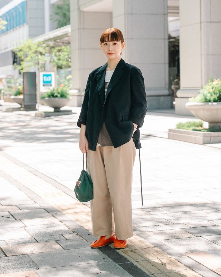 “チノパン”が主役の秋コーデ5選。汎用性が高いから着こなしの幅が広い！【TOKYO SNAP】