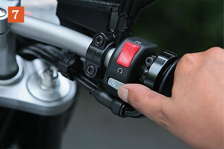 [動画あり]［エンジンがかからない！］すぐに始動したければバッテリージャンプ