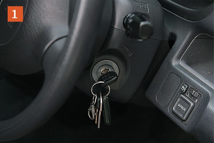 [動画あり]［エンジンがかからない！］すぐに始動したければバッテリージャンプ