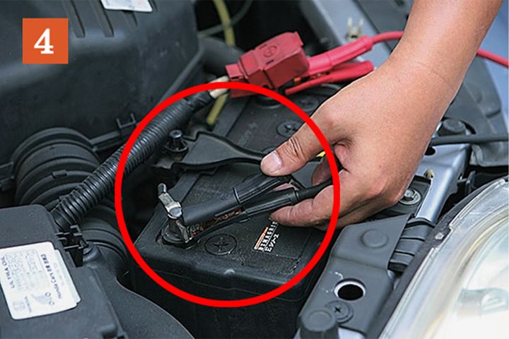 [動画あり]［エンジンがかからない！］すぐに始動したければバッテリージャンプ