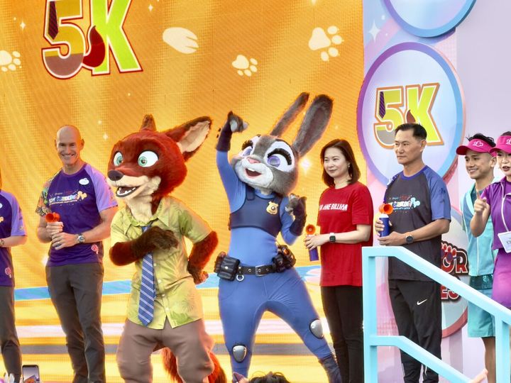 香港ディズニーランド「Hong Kong Disneyland 10K Weekend - 20th Anniversary Party Edition Presented by AIA Vitality」3