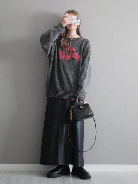 2025秋レザースカートワントーンカジュアル