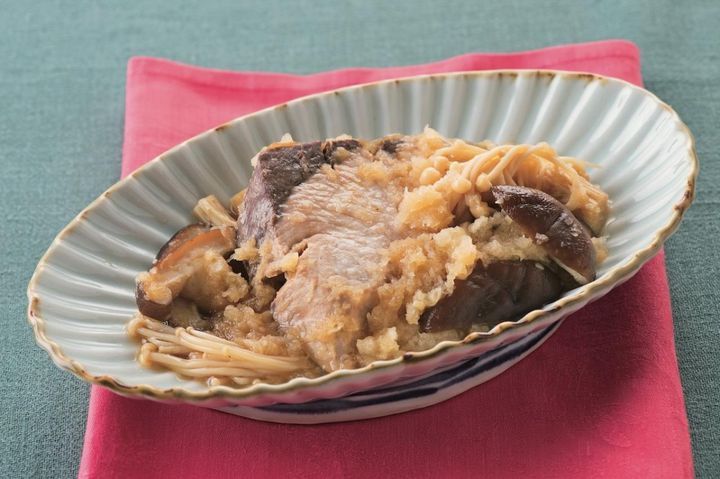 旬の秋に食べたい【きのこ×魚介の主菜】2選「帆立の卵炒め」「ぶりのおろし煮」