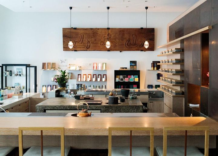 日本橋にある「山本山 ふじヱ茶房」店内