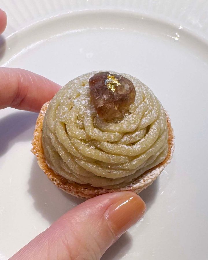 秋スイーツ2025◎ 東京會舘で優雅に楽しむ季節のアフタヌーンティー＆パフェ【ささやかですてきなもの 大谷有紀 vol.261】