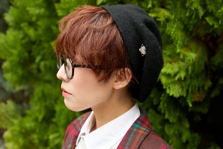 黒のベレー帽が秋のコーデの主役！おしゃれなエッセンスを宿す小物遣いで差を付けて