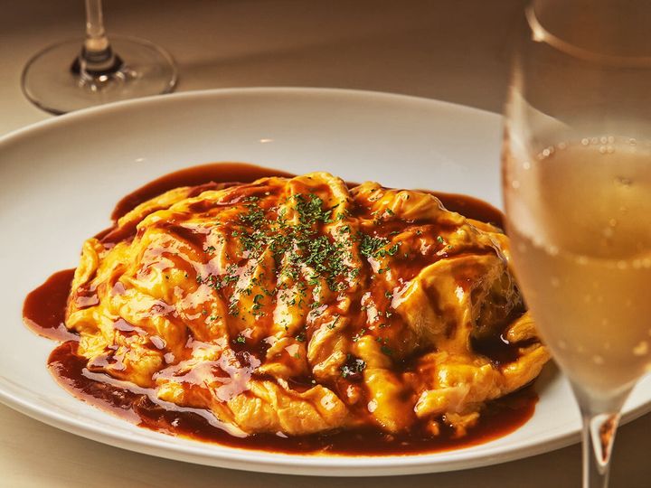 麻布十番『KJ TOKYO』の「トロトロたまごのオムライス」