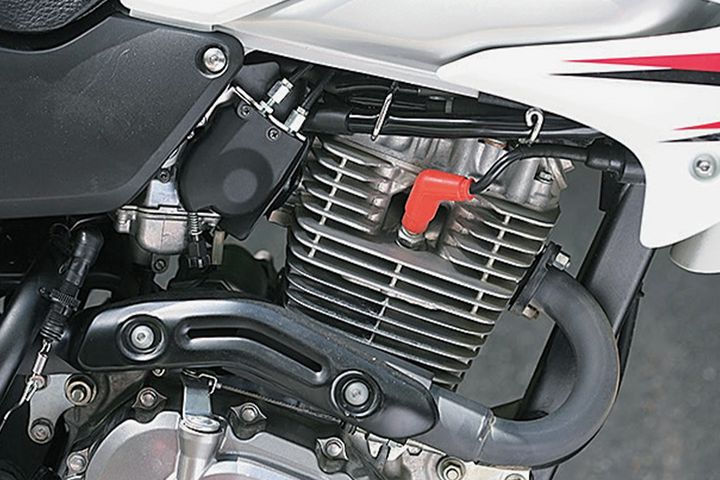 ［エンジンがかからない！］ヒューズ切れやプラグかぶりの可能性もある