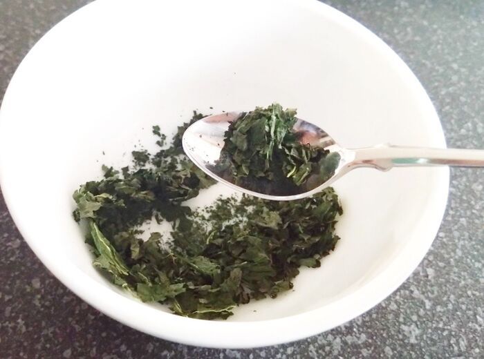 『しおれた大葉』捨てちゃダメ！⇨逆にカピカピに乾燥させる！？目からウロコの裏ワザに注目