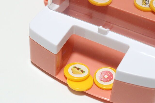 ダイソー コインプッシュゲーム機 台座 コイン 使用例 遊び方