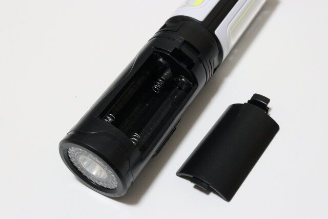 ダイソーの2WAYキャンピングライト3