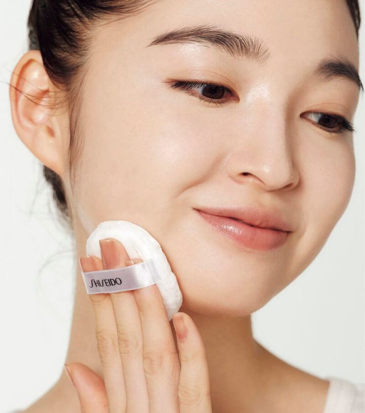 【肌フィルターパウダー_2】パウダーで引き締める